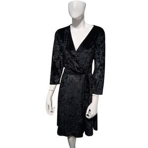 Torrid Women’s size 1X Whimsigoth Crushed Velvet V-Neck Witchy Faux Wrap Dress